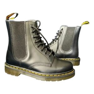 1460 harper black Dr. Martens Black Leather lace up Boots